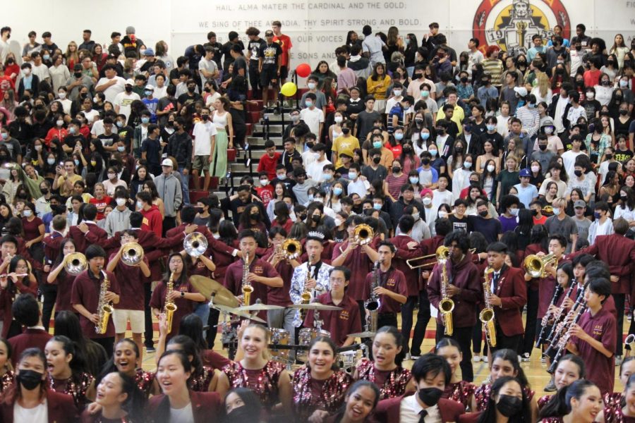 ASB Hosts 2022 Homecoming Assembly