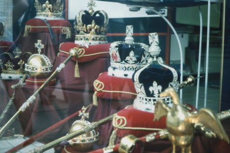 British Monarchy, Return Your Stolen Jewels