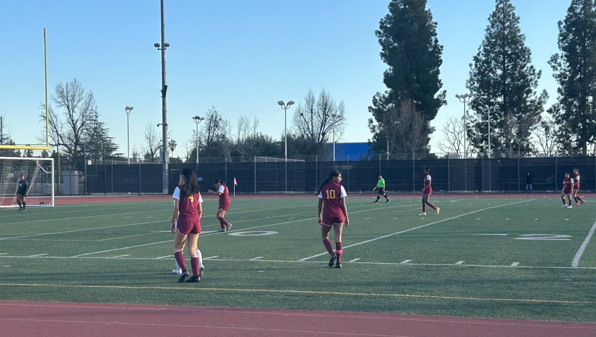 Girls JV Soccer Faces Crescenta Valley