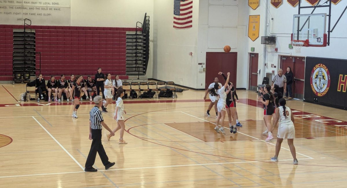 Girls JV Basketball Faces Glendale