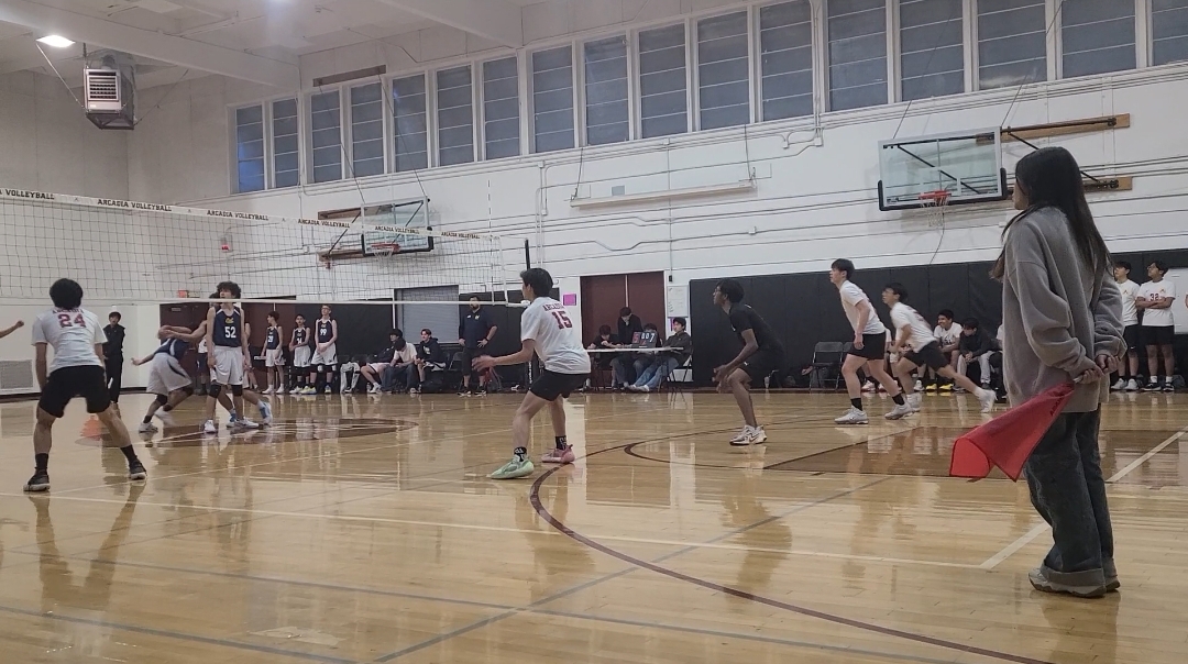 Frosh Boys Volleyball Team Battles Against California High School