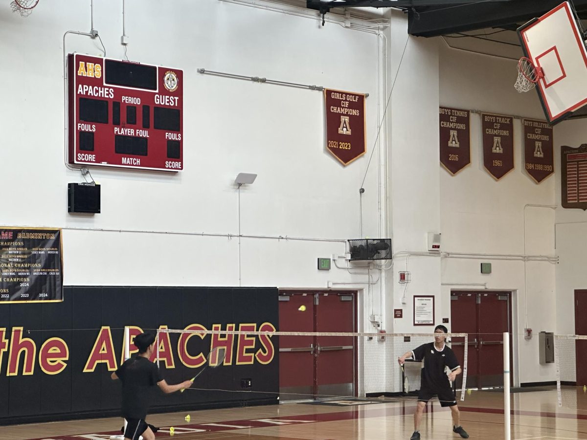 Arcadia Badminton Faces San Marino